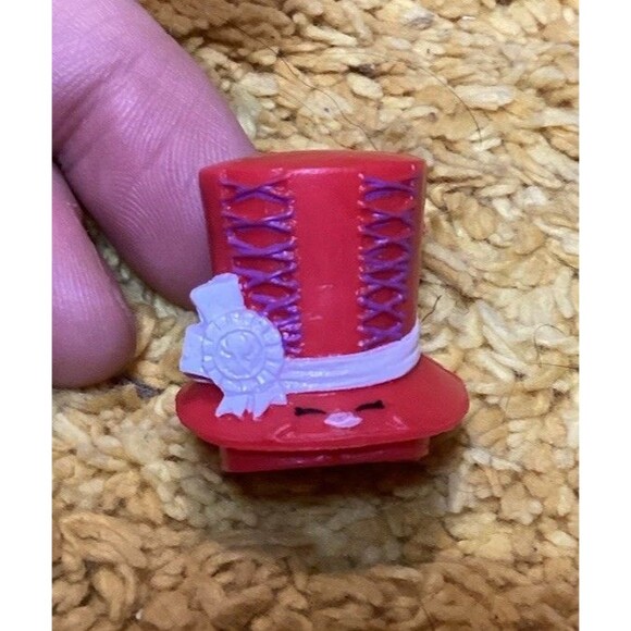 Shopkins Season 3 Three & Display Cabinet Lot 36 Of Figures Moose Toys Animated - Picture 6 of 12